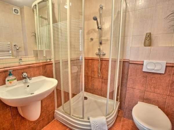 A504 Apartment Krynica Zdroj Luaran gambar